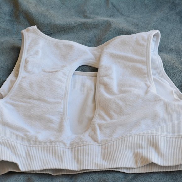 White Sports Bra Set (Aerie, Forever 21) - Picture 4 of 7